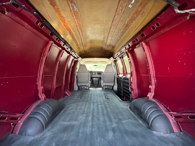 2009 Chevrolet Express 1500 Work Van Cargo